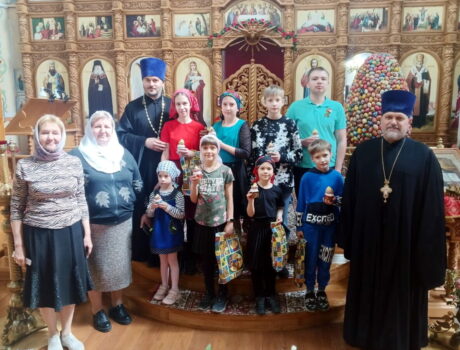 Пасхальное выступление воскресной группы храма